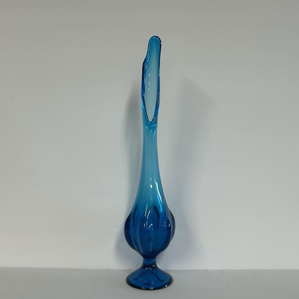 Vintage MCM Viking Glass Epic Swung Vase Bluenique Blue 12 3/4" Excellent